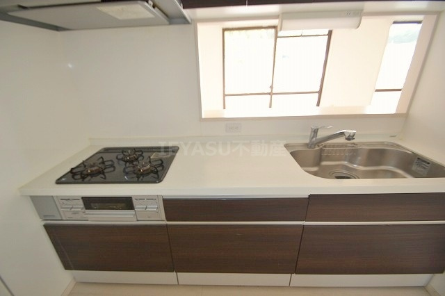 広島市中区江波二本松２丁目の賃貸マンション