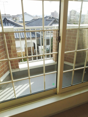 【バルコニー】 | フェイバー・カズ