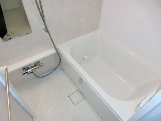 AULII Osakaの浴室