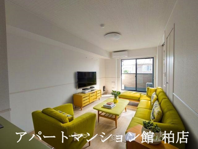 EASTⅣの居間・リビング|CGで家具等を配置したもので、家具等は含まれません。