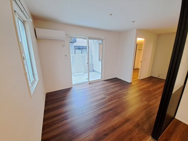 ヴィクトワール　庄 の居間・リビング