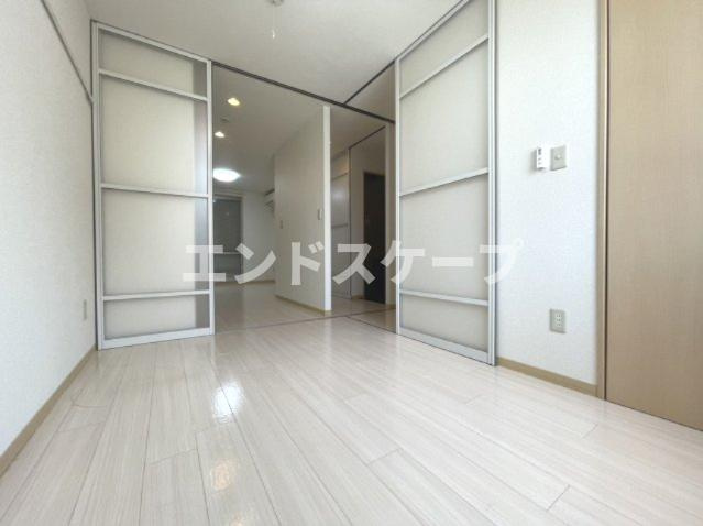 クレシェンテEの洋室|高崎、前橋エリアのお部屋探しはエンドスケープまで！お客様の理想お聞かせ下さい♪