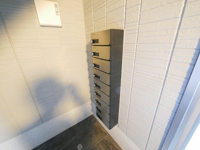 D-ROOMホクレアのその他共用部分|集合ポストはこちら