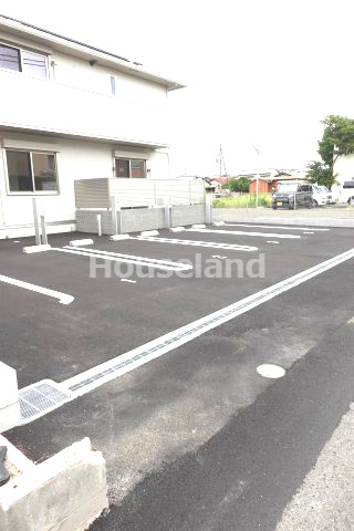 マーコット荘の駐車場