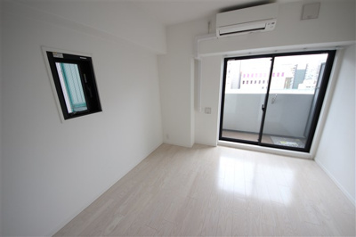 【洋室】 | ルーエ本町