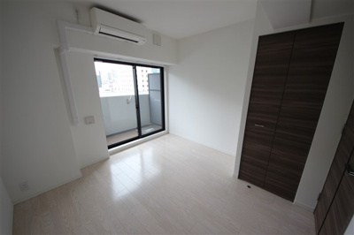 【洋室】 | ルーエ本町