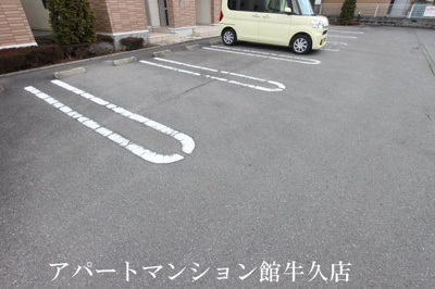 【駐車場】 | セレッソ壱番館 | 駐車場
