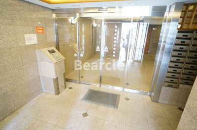 【ロビー】 | SHICATA SIX BLDG