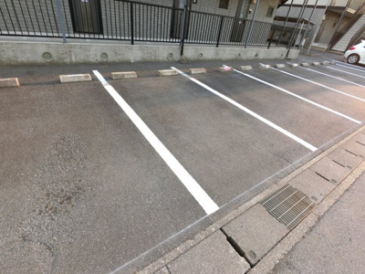 【駐車場】 | （セジュール藤 D）