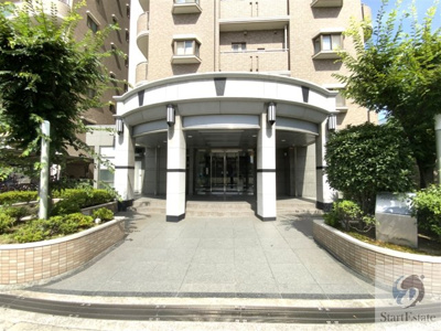 【エントランス】 | メロディーハイム住吉公園通り | お洒落なエントランスです。