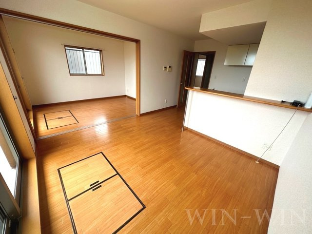 ルネスグランドール Ⅰの居間・リビング