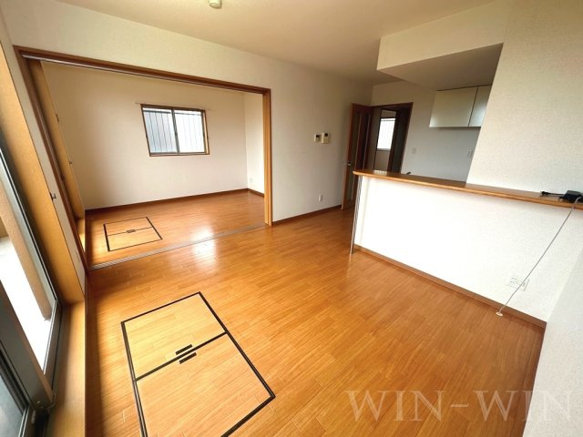 ルネスグランドール Ⅰの居間・リビング