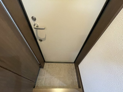 【玄関】 | サンバレー春日町