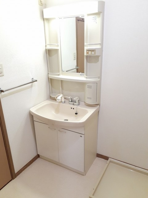 エスト・ヴィラⅡの洗面所