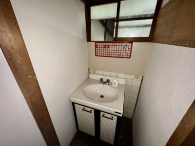 【洗面所】 | 高鷲9丁目 貸家
