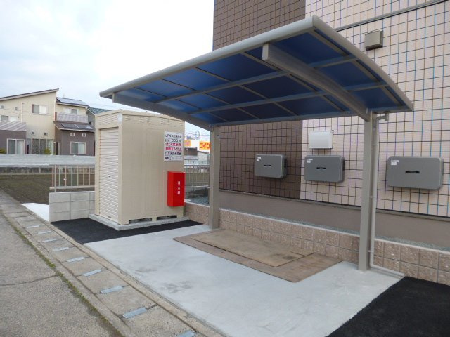 総社市中央６丁目のアパートのその他共用部分|自転車置き場
