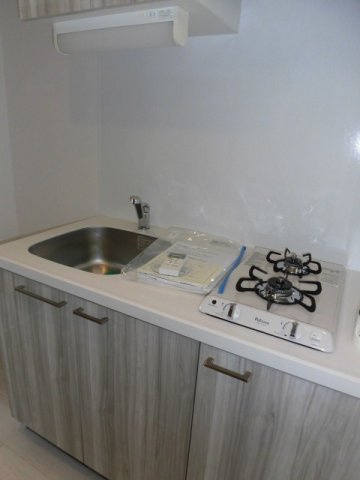 大阪市中央区瓦屋町１丁目の賃貸マンションのキッチン