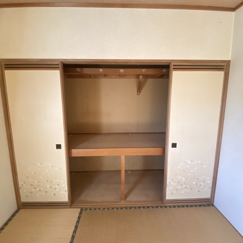 高橋マンションの収納