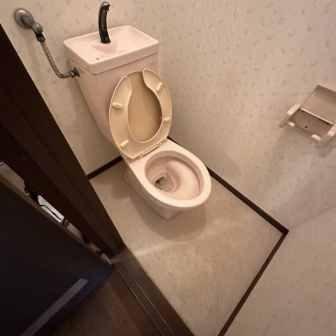 高橋マンションのトイレ