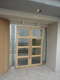 【エントランス】