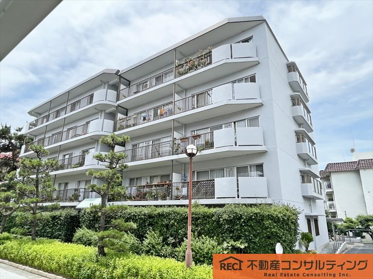 住吉川パークマンションの外観