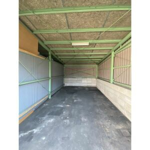 サンヒルズ松和花壇の駐車場