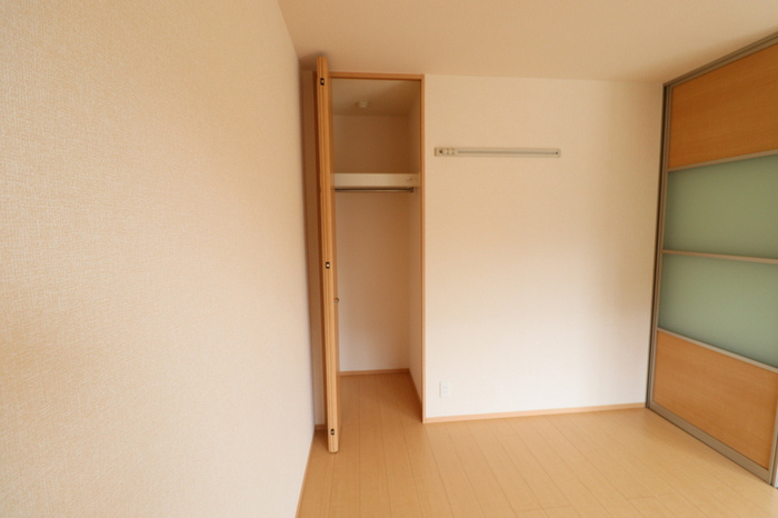 熊本市南区白藤４丁目のアパートの収納