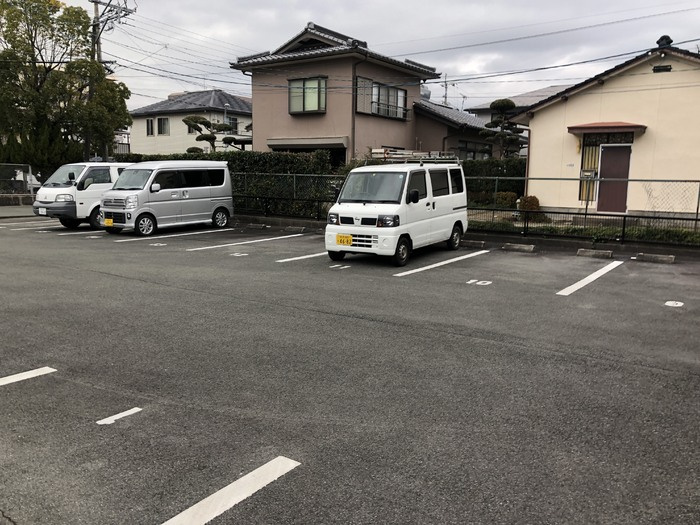 熊本市西区横手５丁目のアパートの駐車場