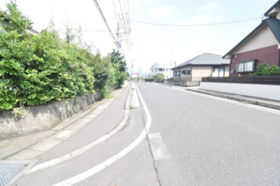 【前面道路含む現地写真】 | 垂水市松原町　売地