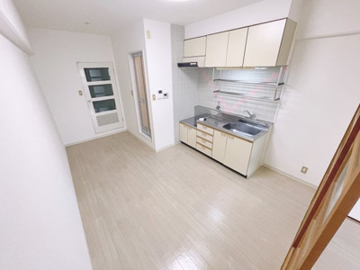 【洋室】 | アークヒルズ上新庄 | きれいな洋室です