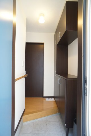 平田１丁目の玄関