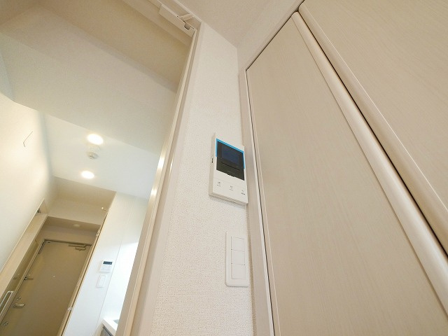 ウエストメゾン北袋Ⅰのセキュリティ|モニター付きインターホンです