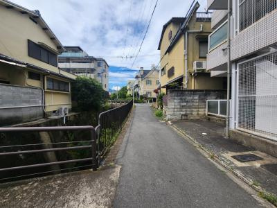 嵯峨天龍寺ハイツの周辺|前面道路