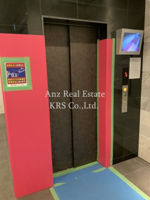 【その他共用部分】 | エステムコート大阪新町 | エレベーターは防犯カメラが付いているので、安心です♪