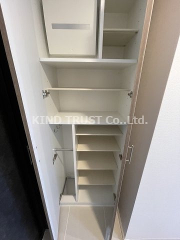 エル・セレーノ天満橋の収納|収納豊富です