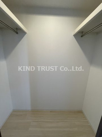 エル・セレーノ天満橋の収納|便利な収納スペースです