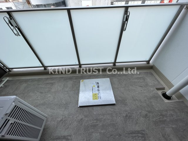 エル・セレーノ天満橋のバルコニー|落ち着いた時間を過ごせるバルコニーです