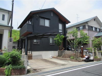 【外観】 | 内田町2丁目　戸建て | 落ち着いた雰囲気の外観です