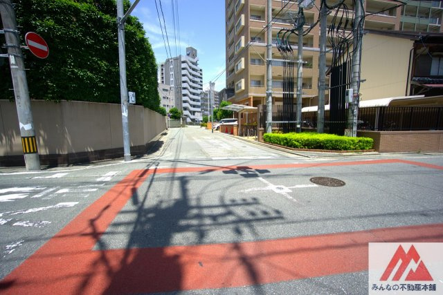 ロフティ諏訪野の周辺