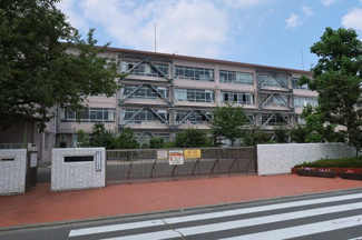 東村山市立回田小学校まで550ｍ
