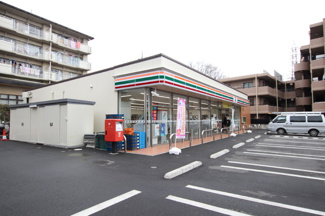 セブンイレブン 東村山廻田町店まで350ｍ