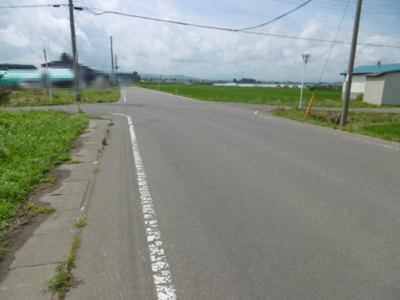 【前面道路含む現地写真】 | 黒石市高館　土地