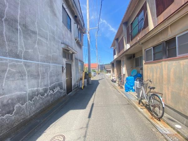 和歌山市和歌浦南２丁目　土地の前面道路含む現地写真