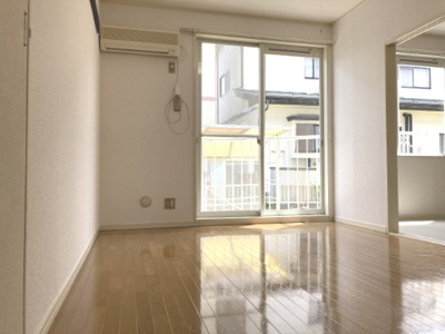 【居間・リビング】 | メゾン・ジュネス