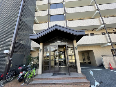 【エントランス】 | パレロイヤル三番館