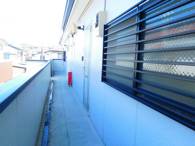 【外観】 | ミレニア磯子 | 共用廊下