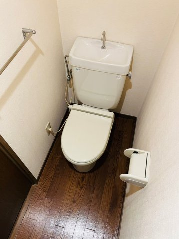 仲介手数料0円！！丸の内小竹ビルのトイレ