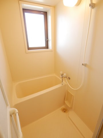 ハイツひいらぎの浴室
