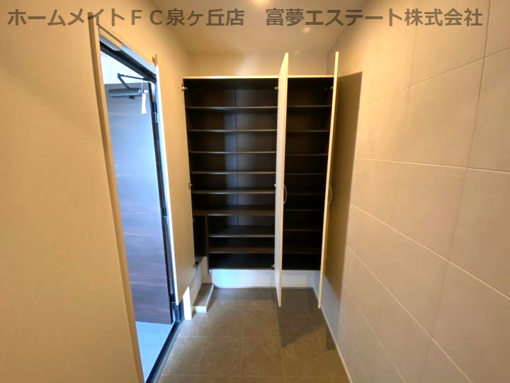 シュエットはくようの玄関