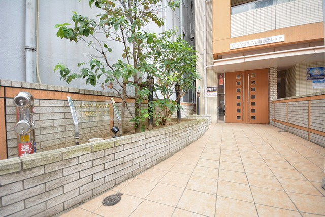 CITYSPIRE難波プレミアのエントランス